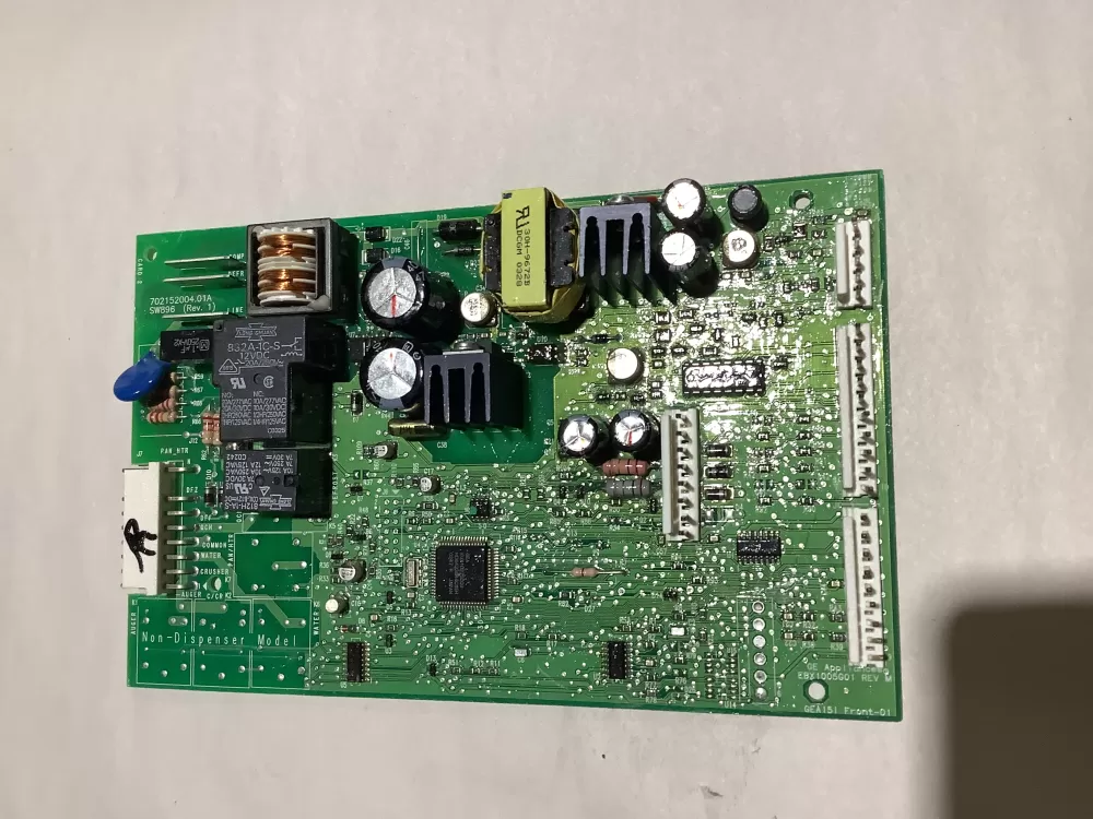 GE EBX1005G01 200D5076G006 Refrigerator Control Board AZ144609 | ZC2428