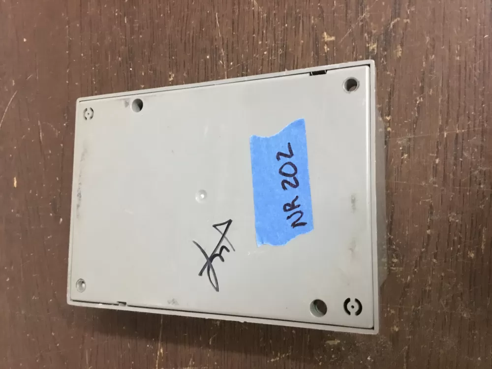 35-605942-013 Direct Spark Ignition Module 24V/50-60Hz (Fenwell) AZ17319 | NR202