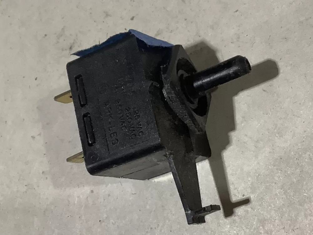 Whirlpool 3395385 Dryer Start Switch AZ104622 | Sl62