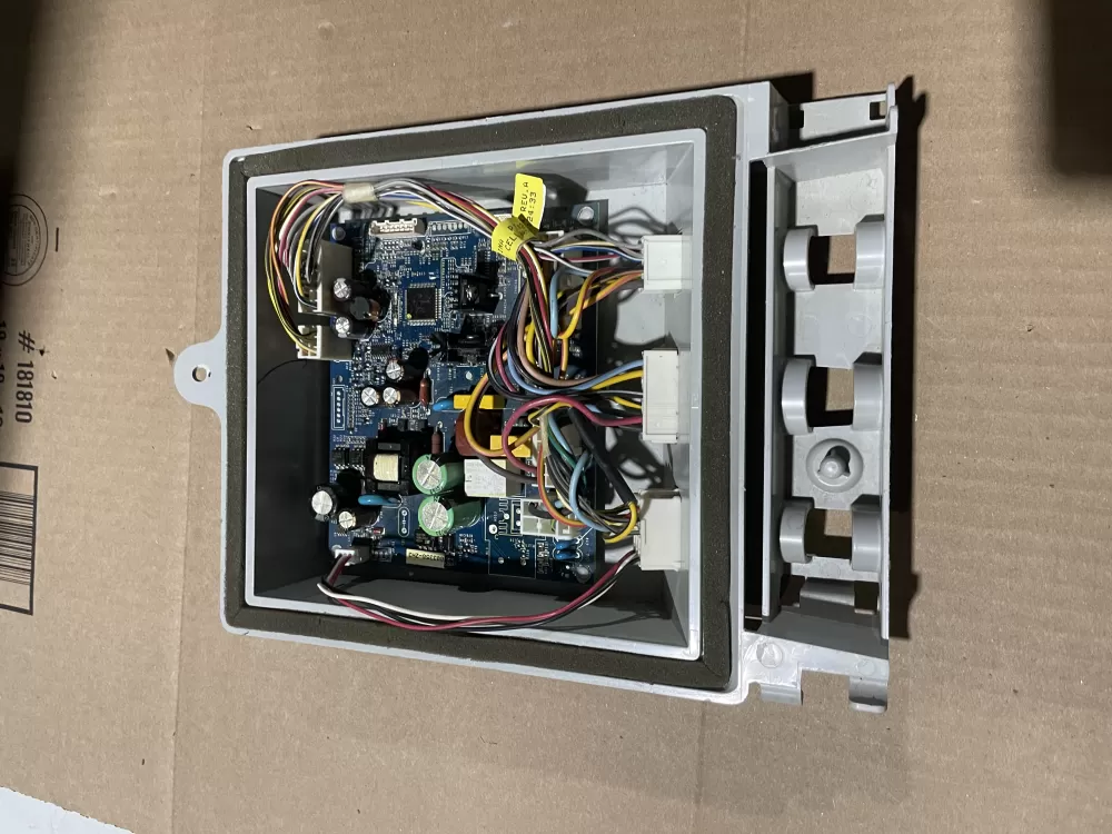 003358-2H3 FRIGIDAIRE Switch