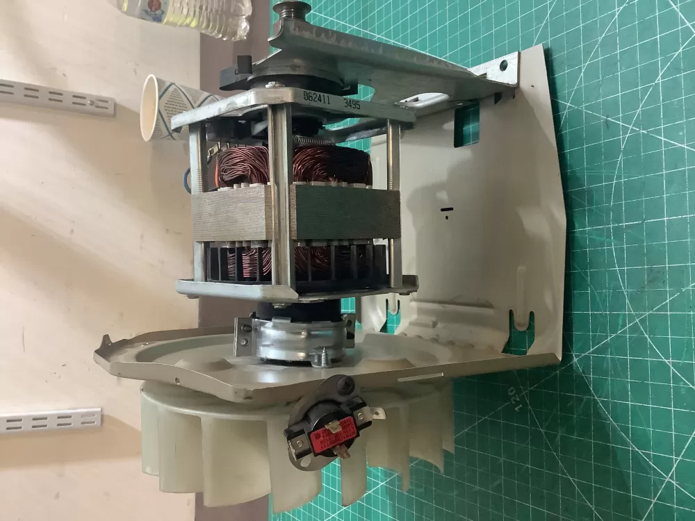 GE Frigidaire 212D1613G003 Dryer Motor AZ217692 | SLA63