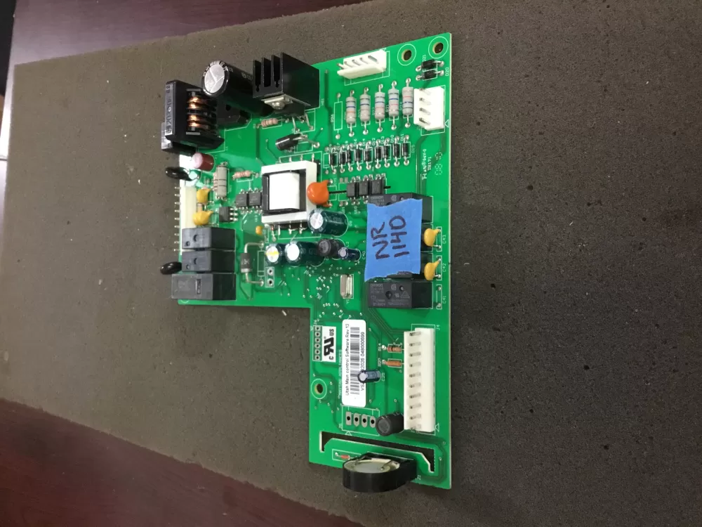 Whirlpool 12782026 Refrigerator Control Board AZ89103 | NR1140