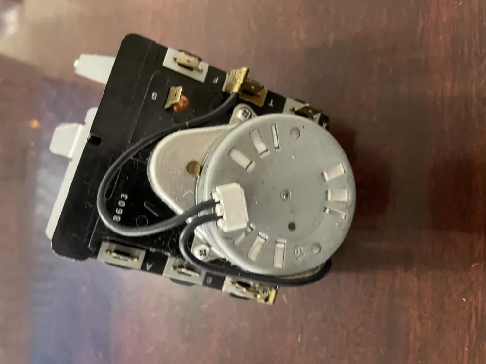 GE 572D520P021 WE4M271 Dryer Timer AZ35196 | KM323