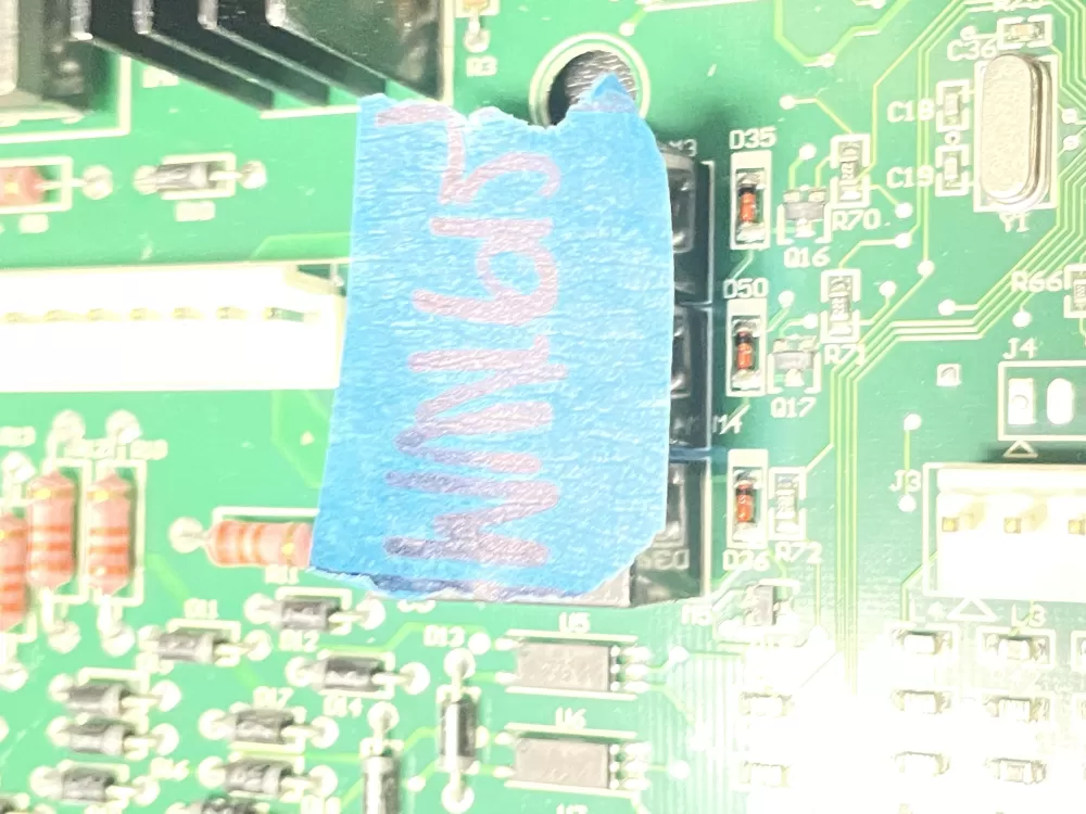 Whirlpool W10310240A Refrigerator Control Board AZ7714 | WM1615