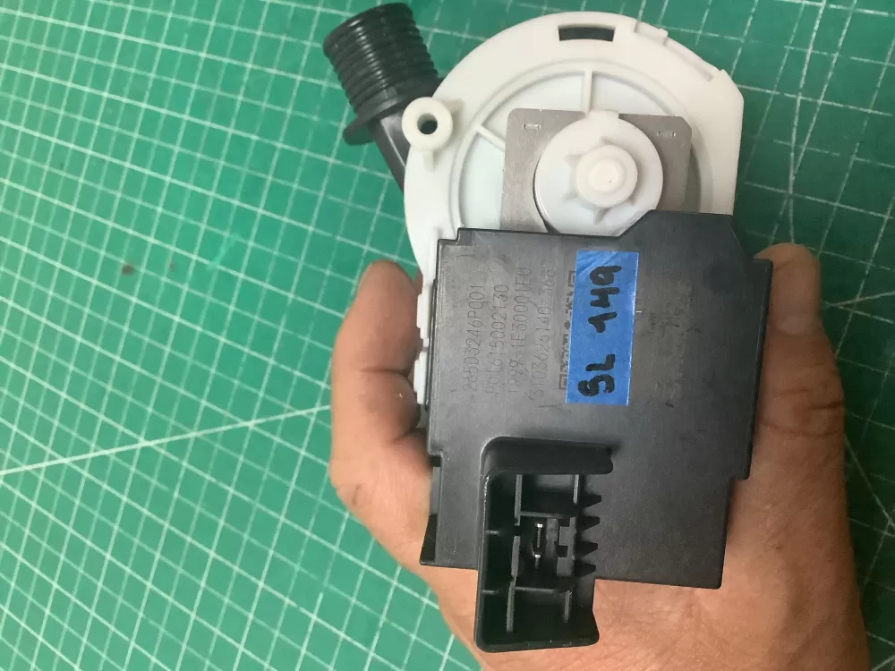 GE 265D3246P001 Dishwasher Pump Drain AZ223276 | SLA149