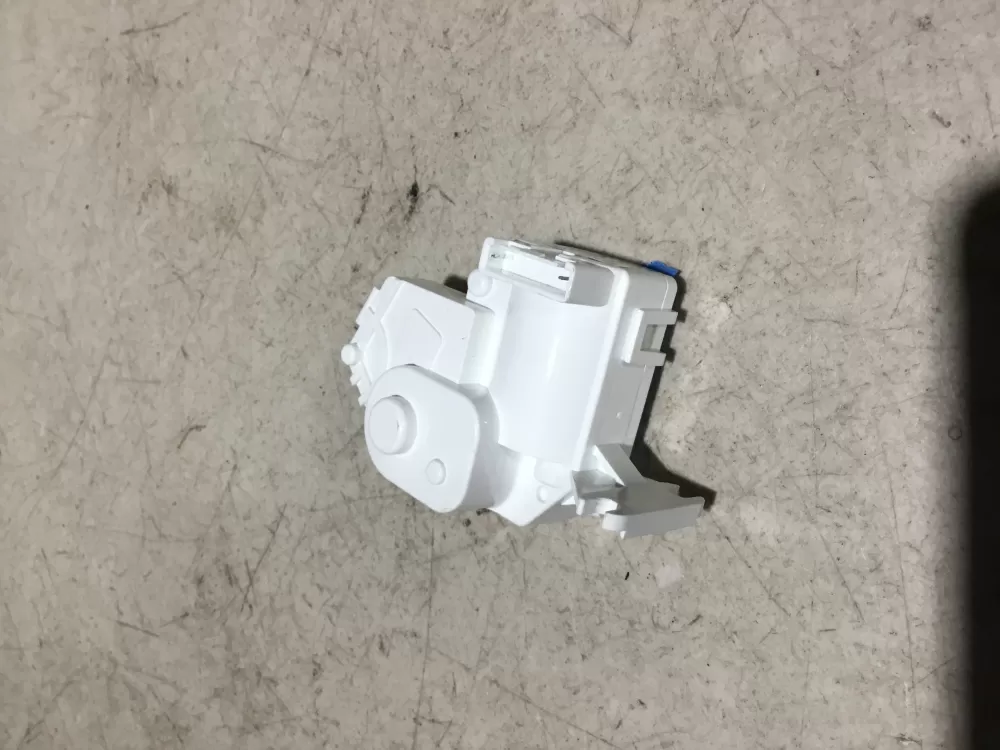 LG STAA125A04 Refrigerator Ice Maker Dispenser Motor AZ77391 | Sl153