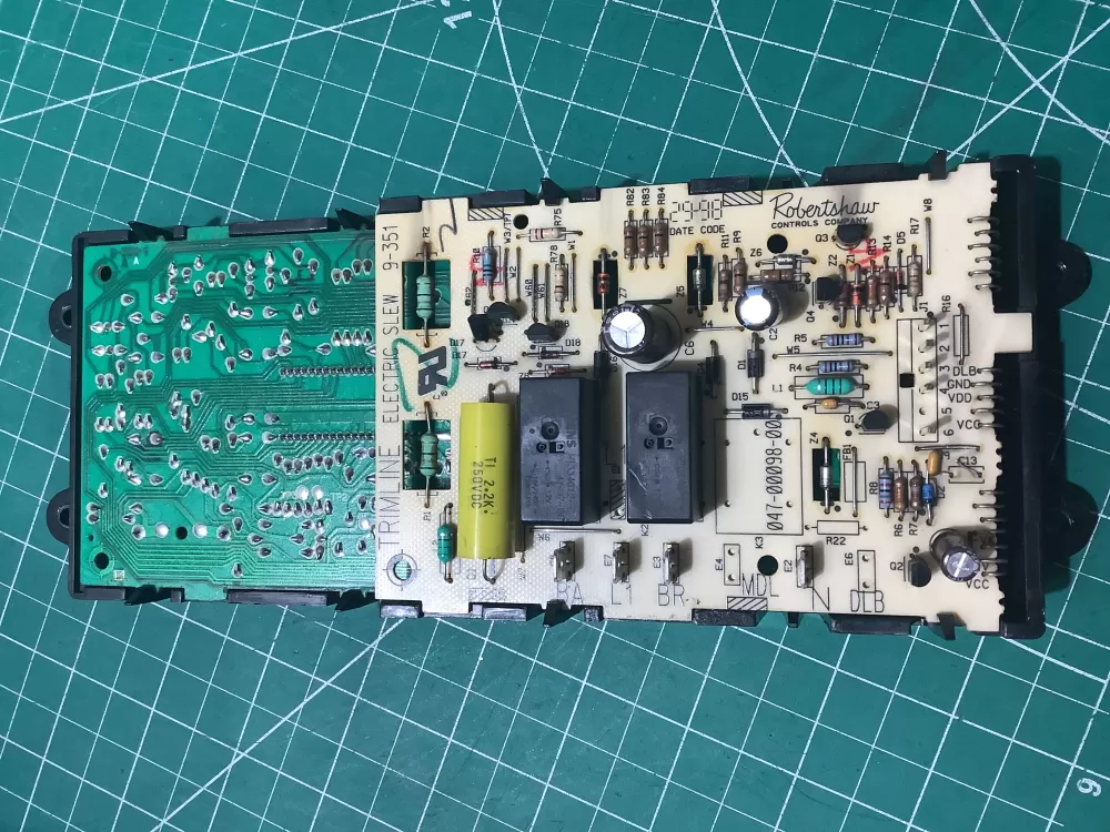 Genuine Maytag Range Control Board 047-00098-00 AZ193203 | AR2325