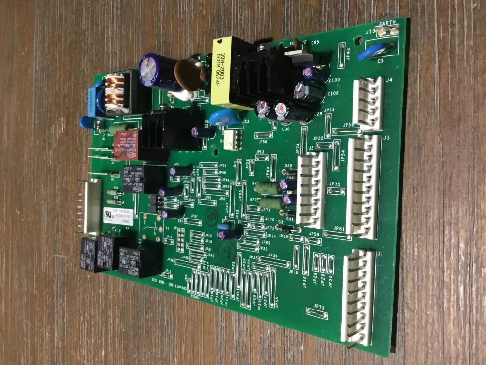GE 200D6221G010 WR55X10552 Refrigerator Control Board AZ50755 | NR1840