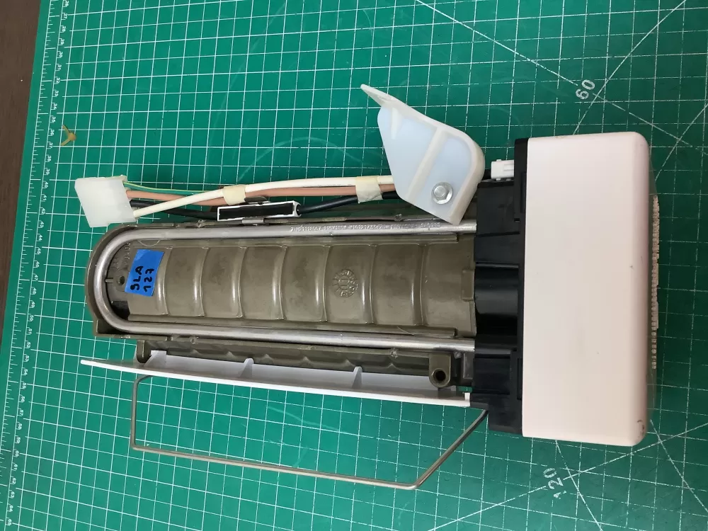 Amana 628407 Refrigerator Ice Maker AZ226871 | SLA127