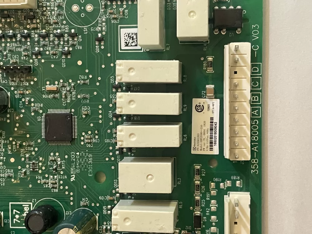 Electrolux A16561203 Refrigerator Control Board AZ164133 | KM361