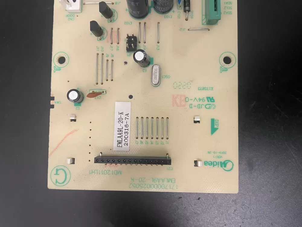 Frigidaire Midea EMLAA9L-20-K Microwave Control Board AZ97730 | KM1069