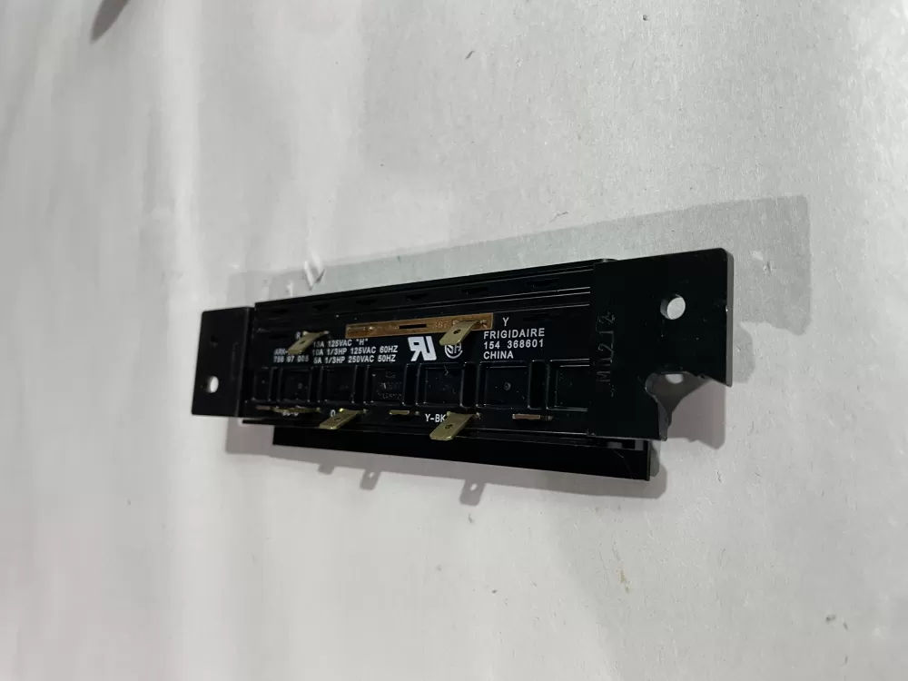 Frigidaire AP2109515 154368601 823231 AH421014 EA421014 PS421014 PUSH BUTTON SWITCH