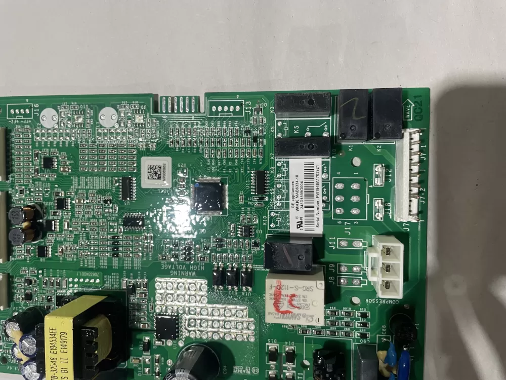 GE Refrigerator Control Board ! AZ190250 | KM2565