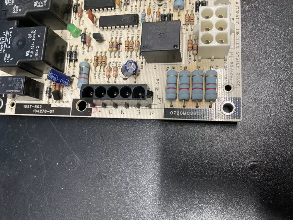 Lennox 1097-83-5051A Furnace Control Board Oem AZ15816 | BK1574