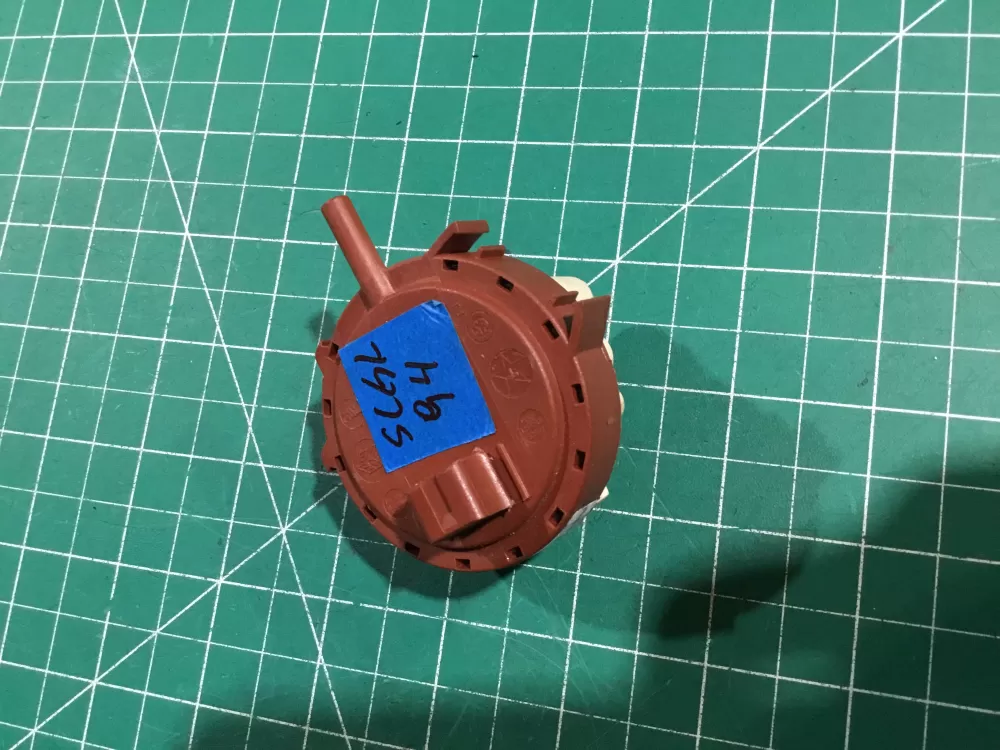 Kenmore 134844501 Water Level Pressure Switch AZ158518 | Sl94