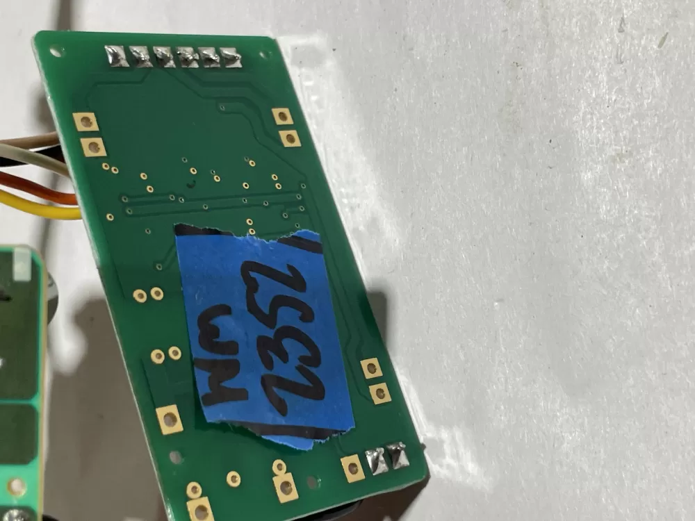 Whirlpool W10306786 Refrigerator LED Inverter Board Box AZ140232 | Wm2352