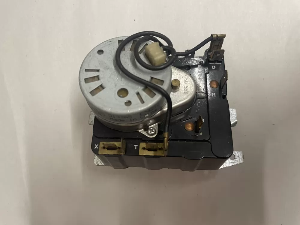 GE 212D1233P013 WE4M365 Dryer Timer AZ205698 | KM2561