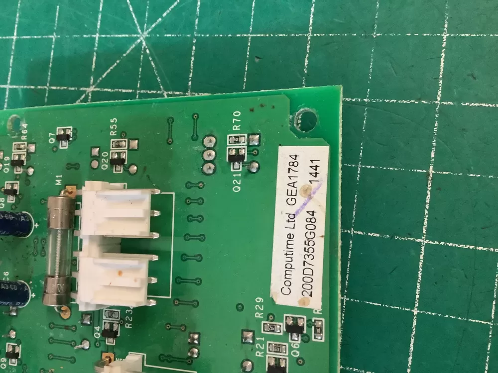 GE 200D7355G084 WR55X22930 Refrigerator Control Board AZ225842 | NR336