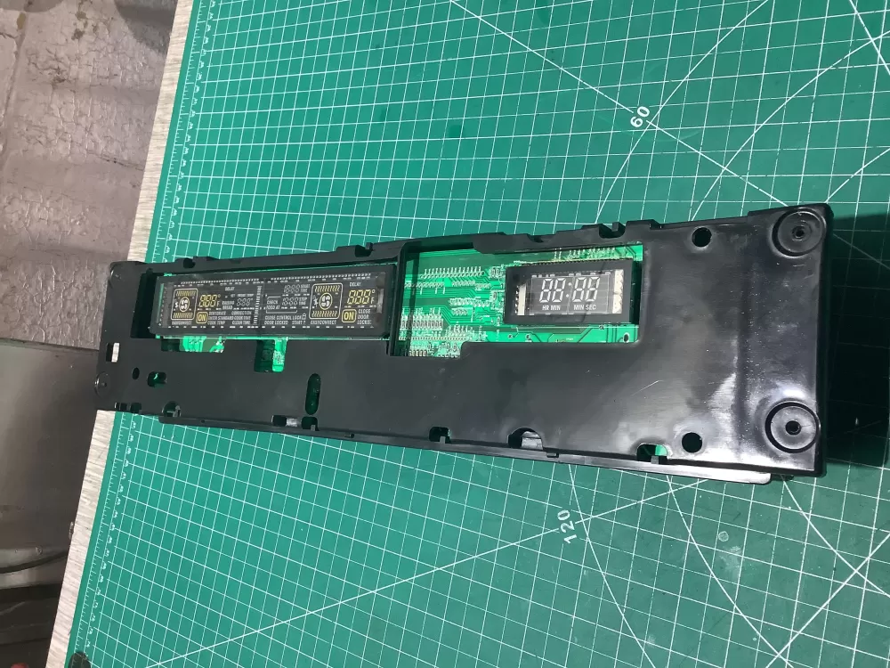 Whirlpool  Maytag  KitchenAid WPW10438752  AP6021415  W10438752  8301890  8302305  8302305R  8303018  8303022  PS11754739  W10251587 Oven Control Board