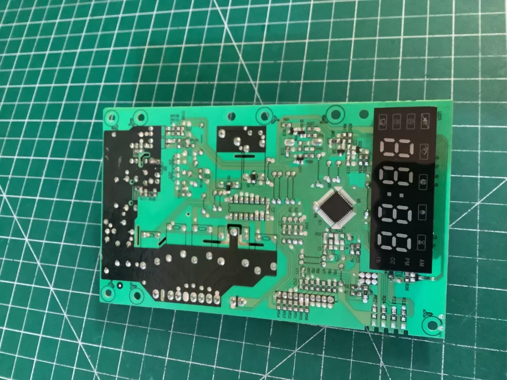 GE MD12001LB EMLAAGE-04-K 17170000008243 Microwave Control # AZ189457 | NR2527