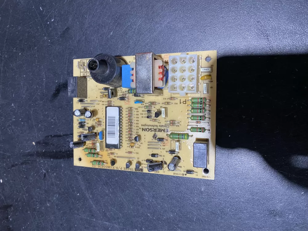 Emerson Trane X13650876-02 Furnace Control Board AZ59549 | BK2003