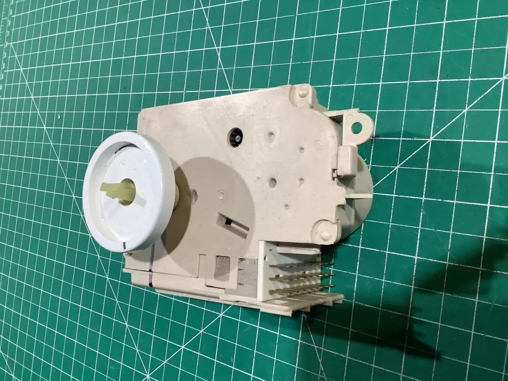 Frigidaire  GE  Kenmore 131758600B Washer Timer