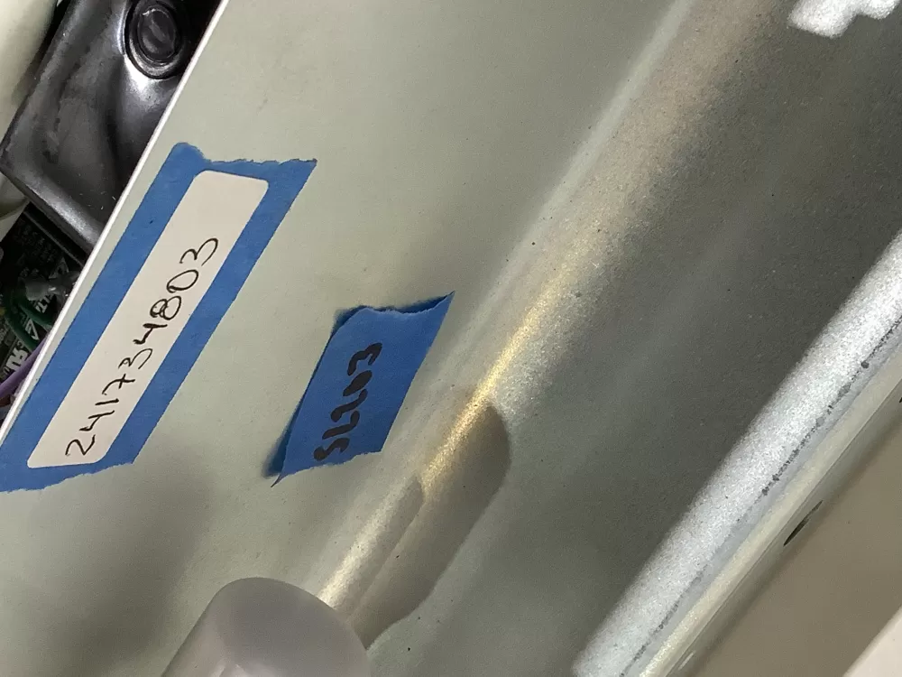 Frigidaire Frss2323ab7 Refrigerator Auger Motor With Cover AZ125068 | Sl203