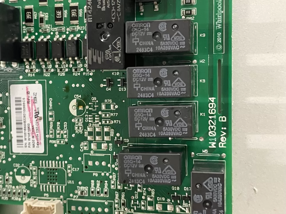 Whirlpool Maytag Kenmore W10516800 Refrigerator Control Board AZ141992 | KM981