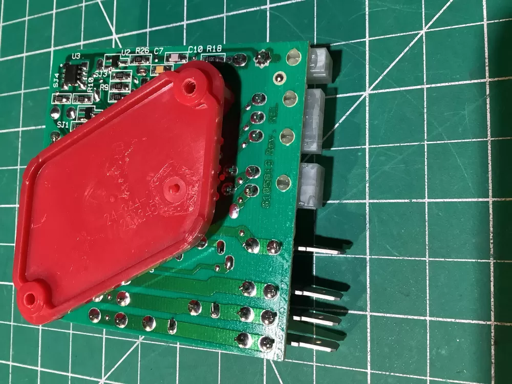 Whirlpool Kenmore 6105013 Refrigerator Control Board AZ133925 | NR2105