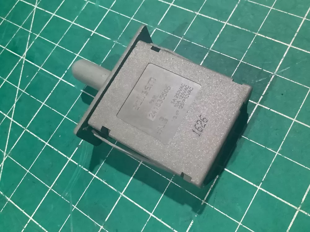 Frigidaire  Electrolux 241835505  241835503  241835504  7241835501  7241835502  7241835503 Refrigerator Door Light Switch