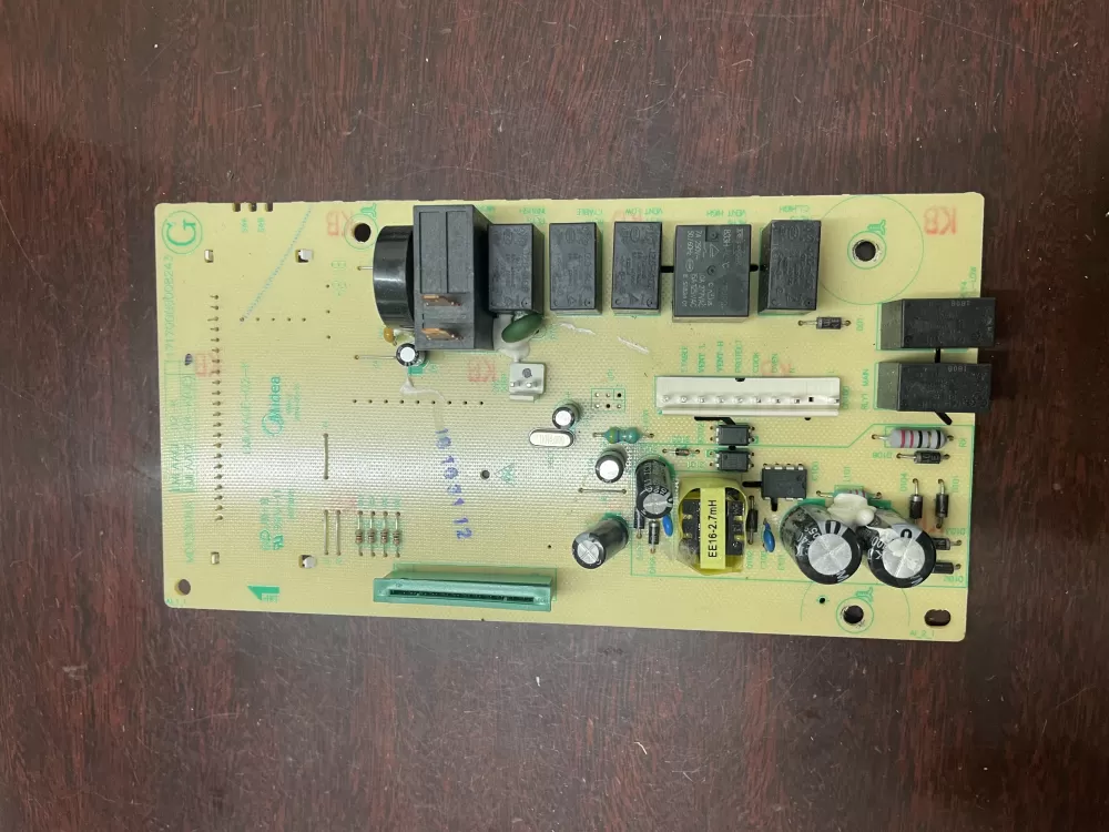 GE MD12001LB EMLAAGE-04-K 17170000008243 Microwave Control Board