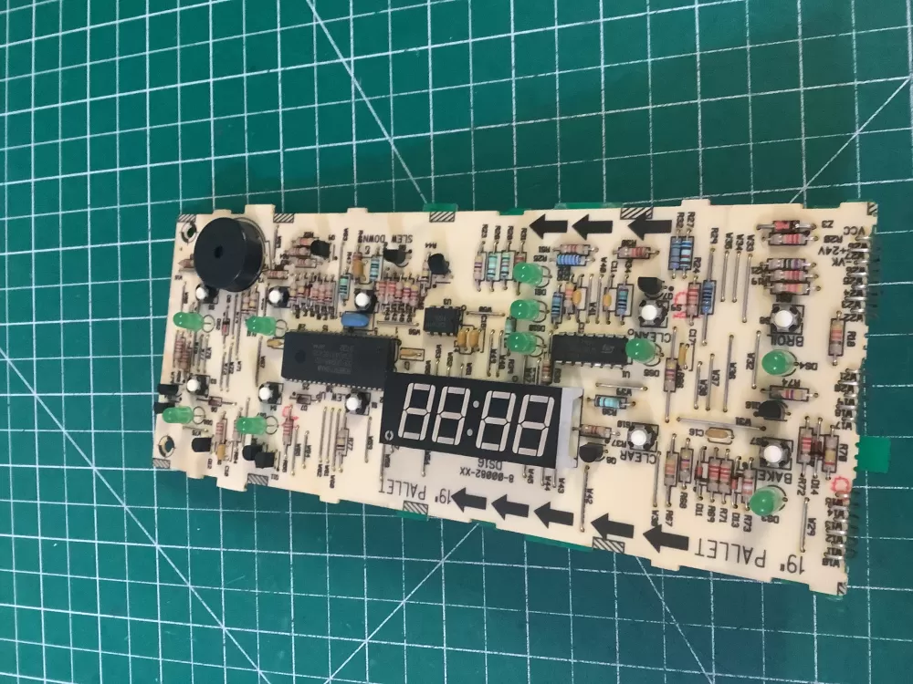 Frigidaire 316101004  AP2125565  100-01020-03  8-00082-XX Oven Control Board