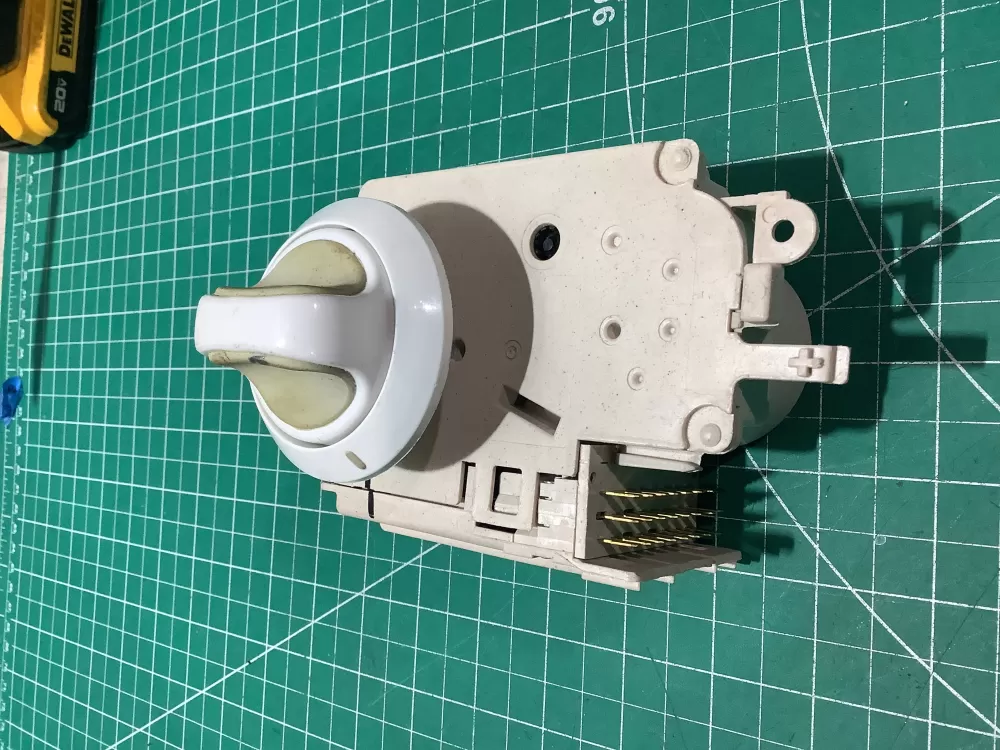 Kenmore Frigidaire 137098300 Washer Combo Timer AZ187642 | AR132