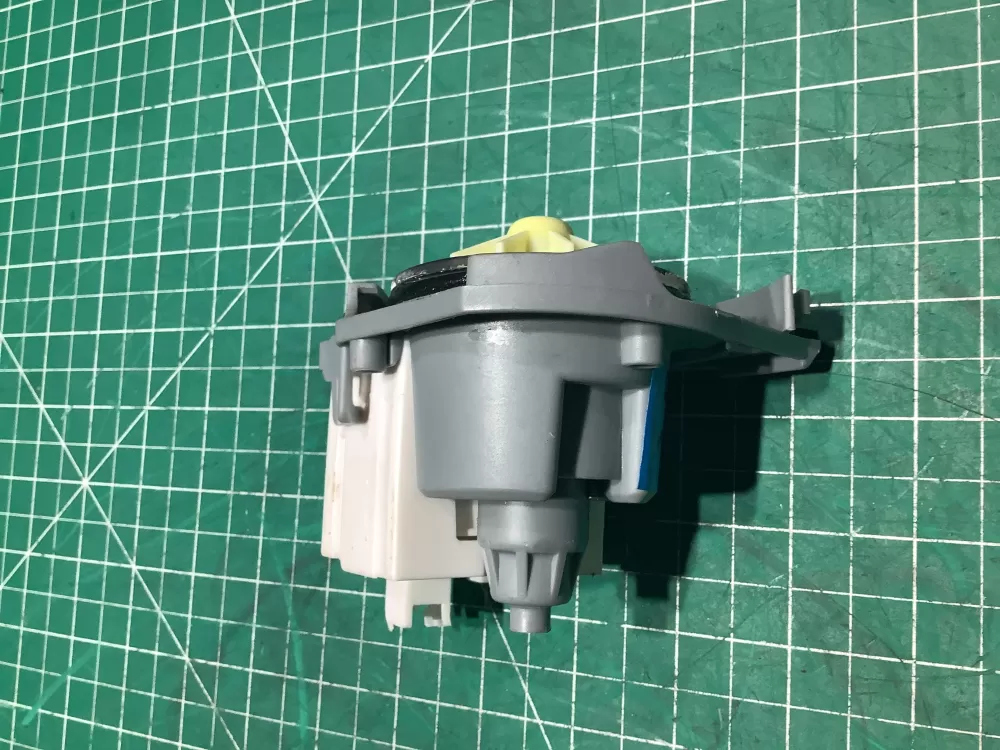 KitchenAid W10914557 Dishwasher Kitchen Aid Drain Pump AZ147733 | SL199