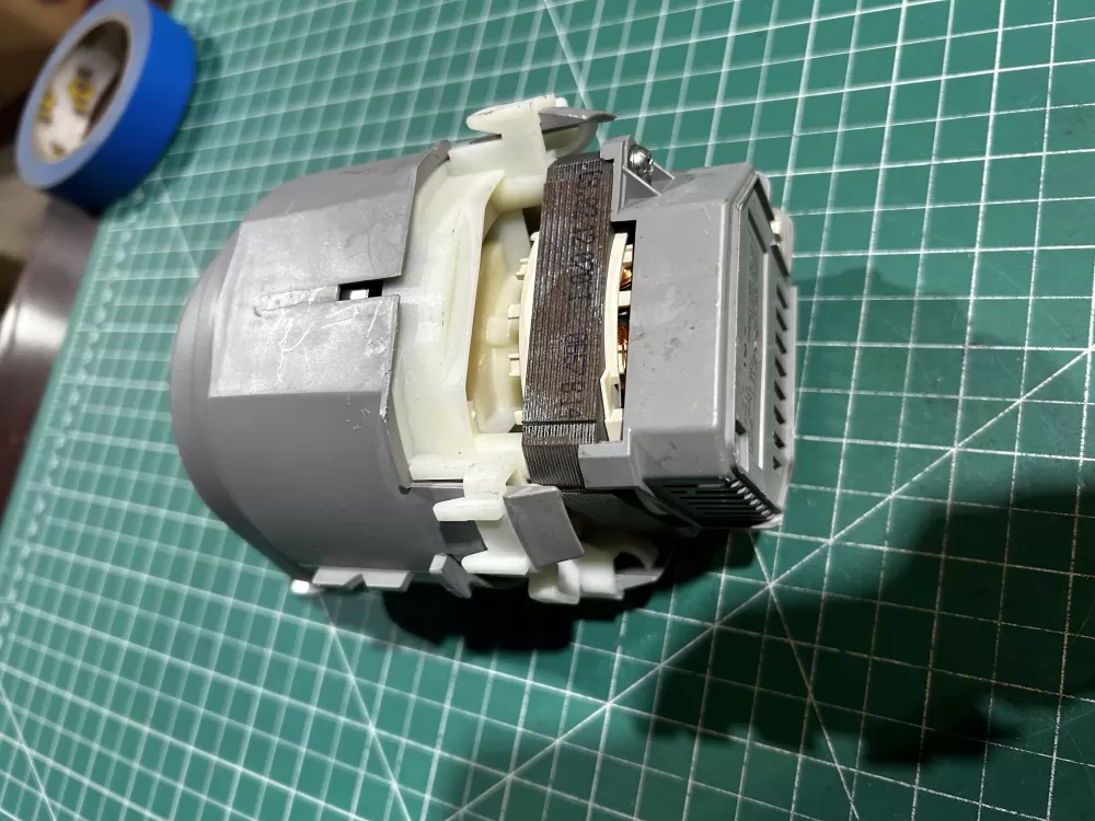 Bosch 9000897027 E319862 Dishwasher Circulation Pump Motor AZ167093 | Sl264