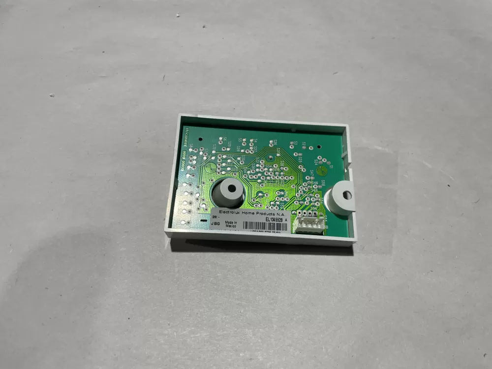 Electrolux EL1345529 A 1345529A Washer Control Board AZ119427 | Wm2204