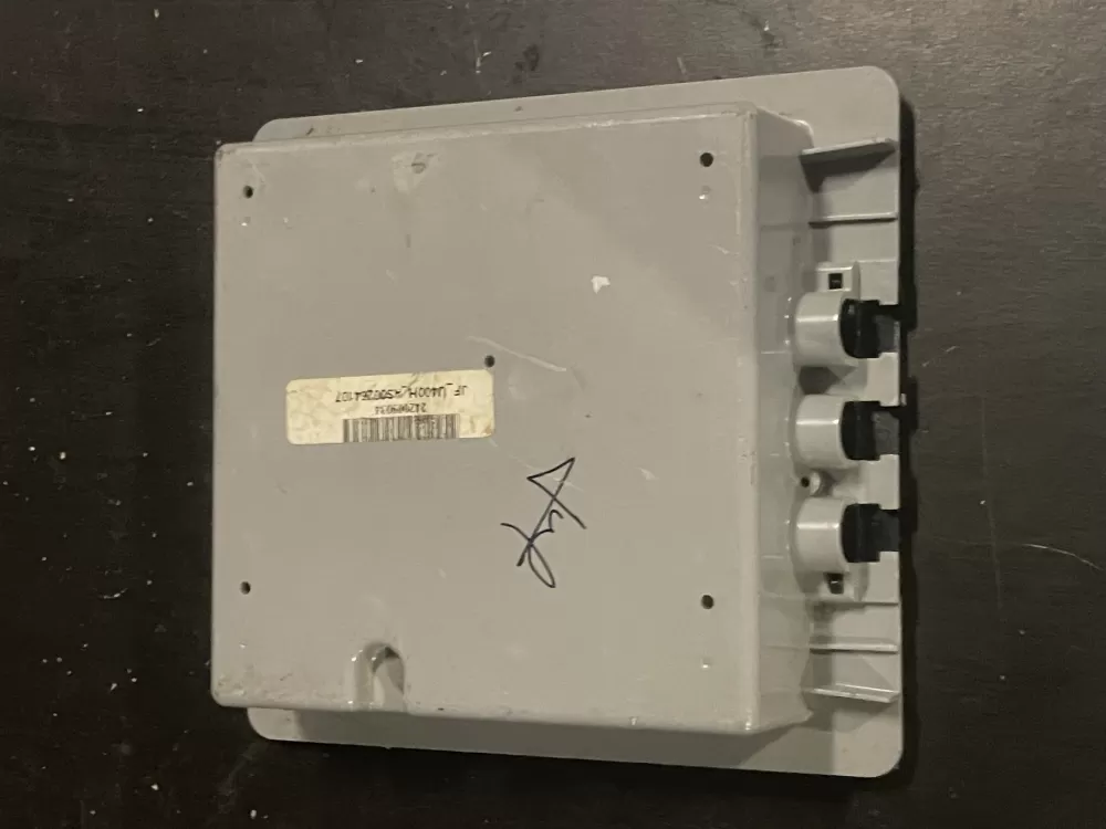 Frigidaire Electrolux F52725 02H Refrigerator Control Board AZ27626 | WMV127
