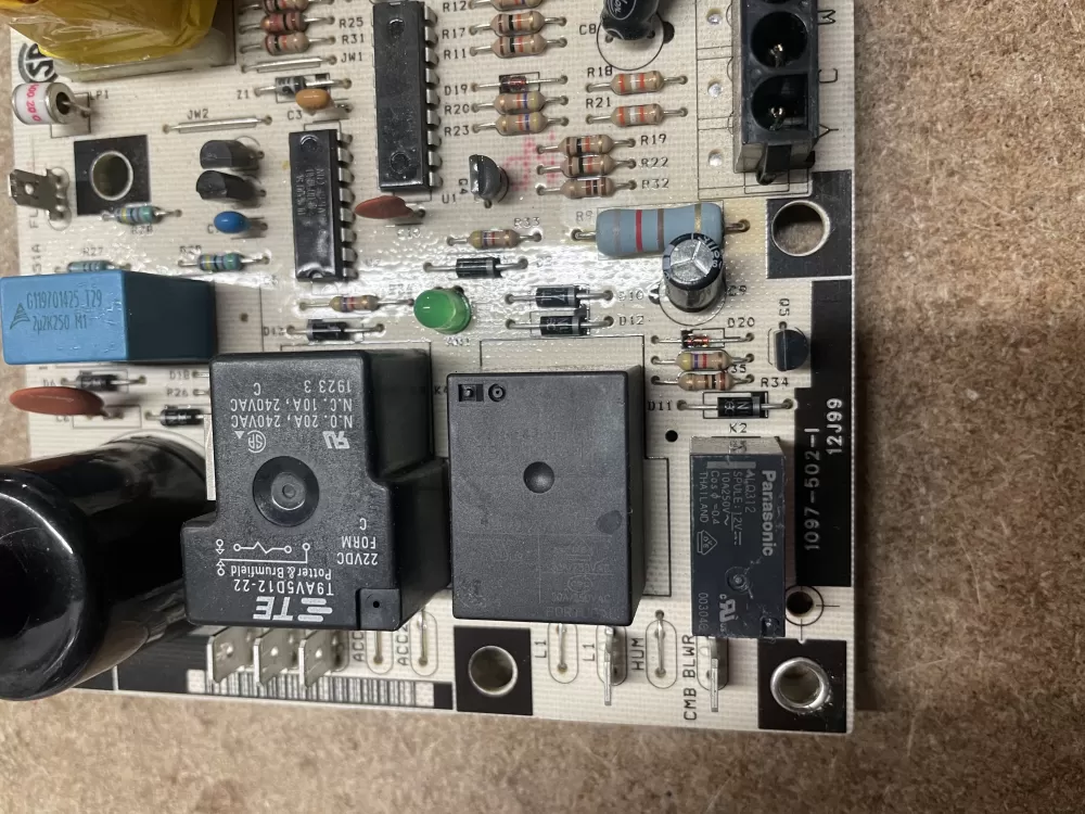 Lennox 1097-83-5051A Furnace Control Board Oem AZ15649 | KM960