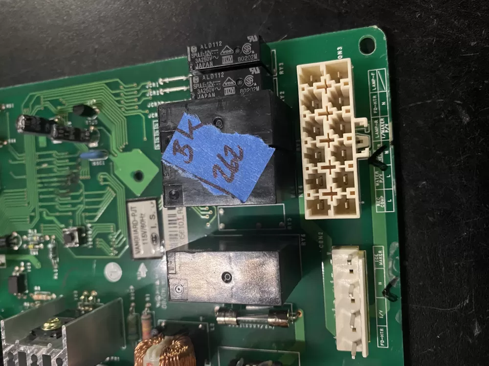 LG EBR41956101 EBR41956102 Refrigerator Control Board AZ26844 | BK262