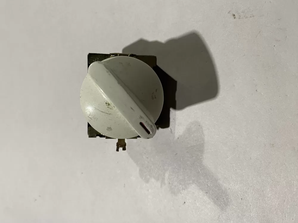 GE 572D437P009  We4m403 Dryer Electric Switch