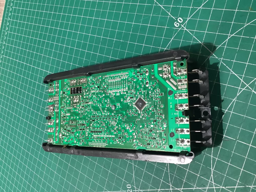 Whirlpool 9762194 Range Oven Control Board AZ193549 | AR71