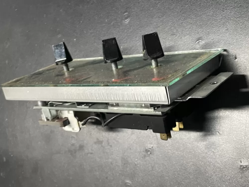 Whirlpool Range Oven Timer Clock 313511 AZ24241 | WM812