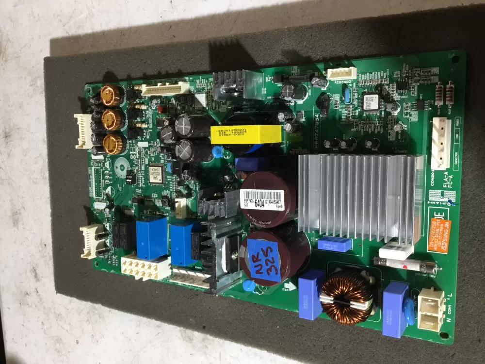LG EBR74796404 Refrigerator Control Board AZ101943 | NR325