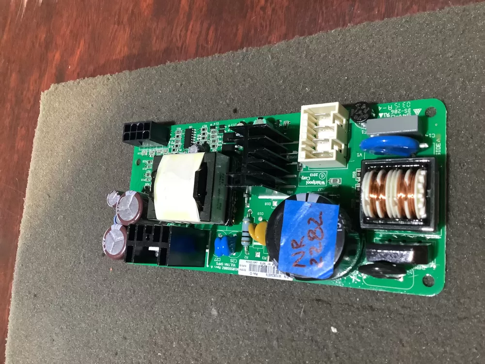 Whirlpool KitchenAid W10624574 Refrigerator Control Board AZ126200 | NR2282