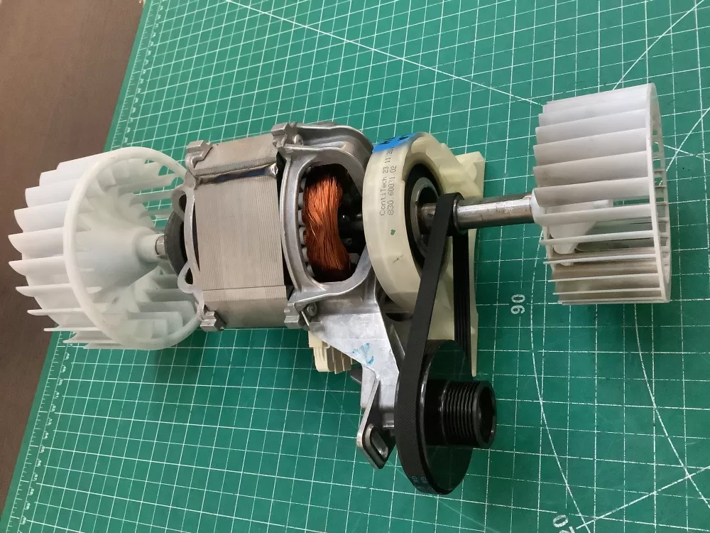 Bosch  Thermador 9000701935  E-161776  00660487 Washer Drive Motor