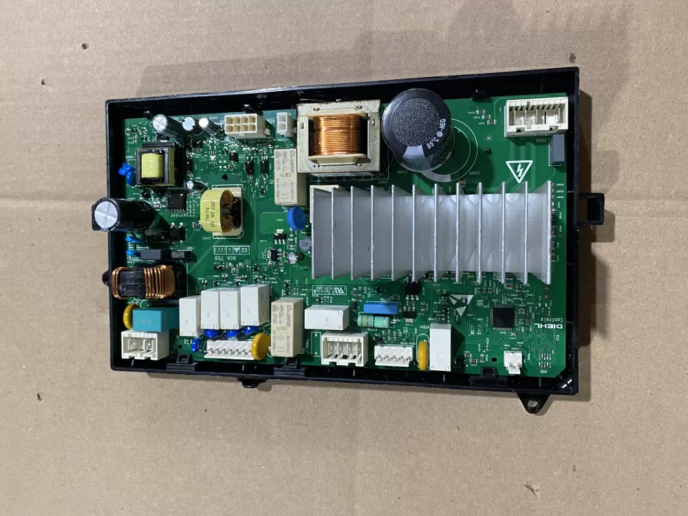 SpeedQueen  Speed Queen 792416-04  807240P. 807240 Washer Motor Control Output Control Board