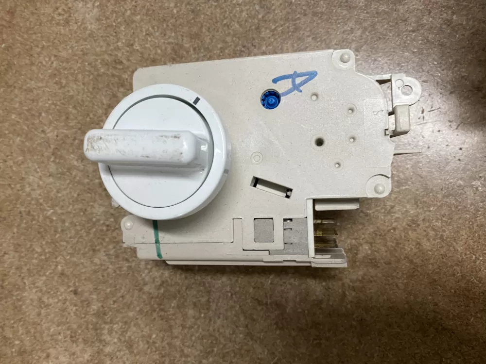 Frigidaire  GE  Kenmore 131758600B Washer Timer