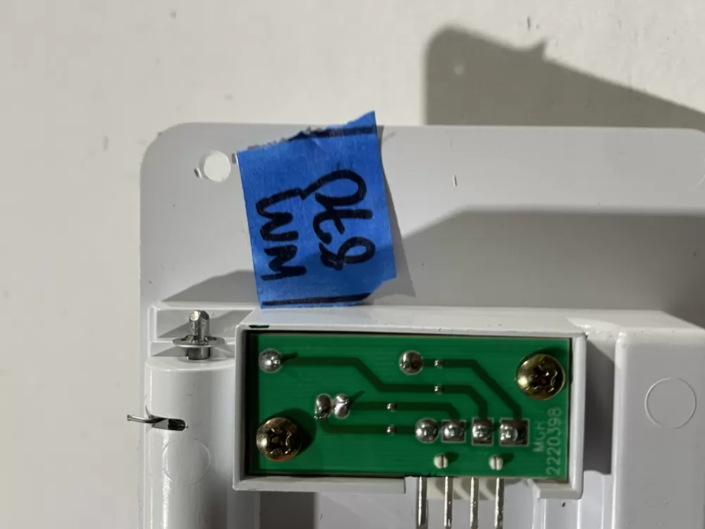 Whirlpool  Kenmore  Maytag  KitchenAid W10757851  AP5956767  W11629974  4389102  2198585  2198586  2220398  2220402  2255114  3452789  4388635  4389102R  PS10064583  TJ4389102R  W10193666  W10193840  W10290817 Refrigerator Ice Control Board