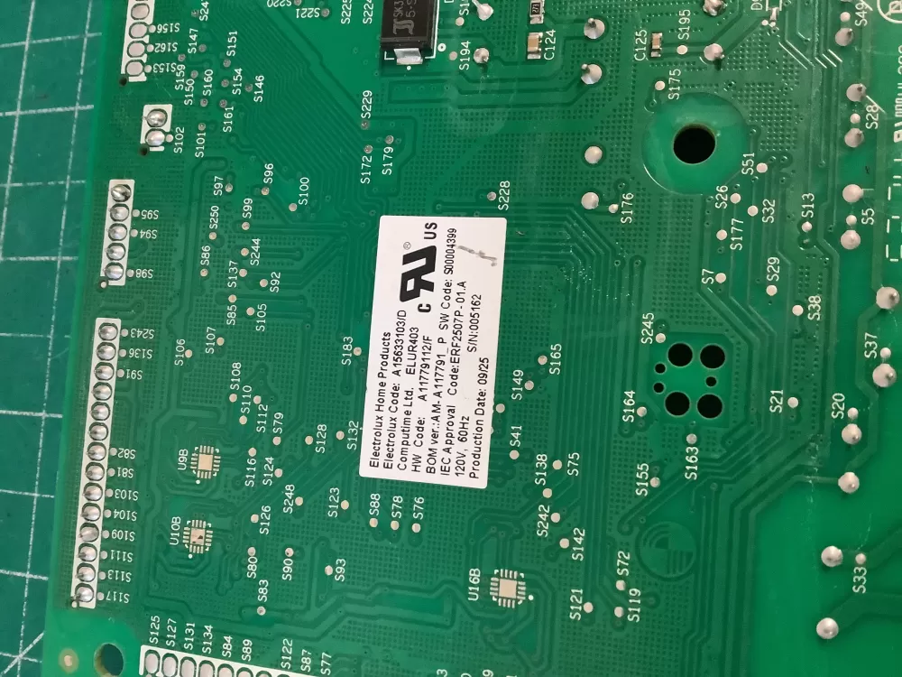 Electrolux A15633103 A15635702 Control Board AZ227957 | NR508