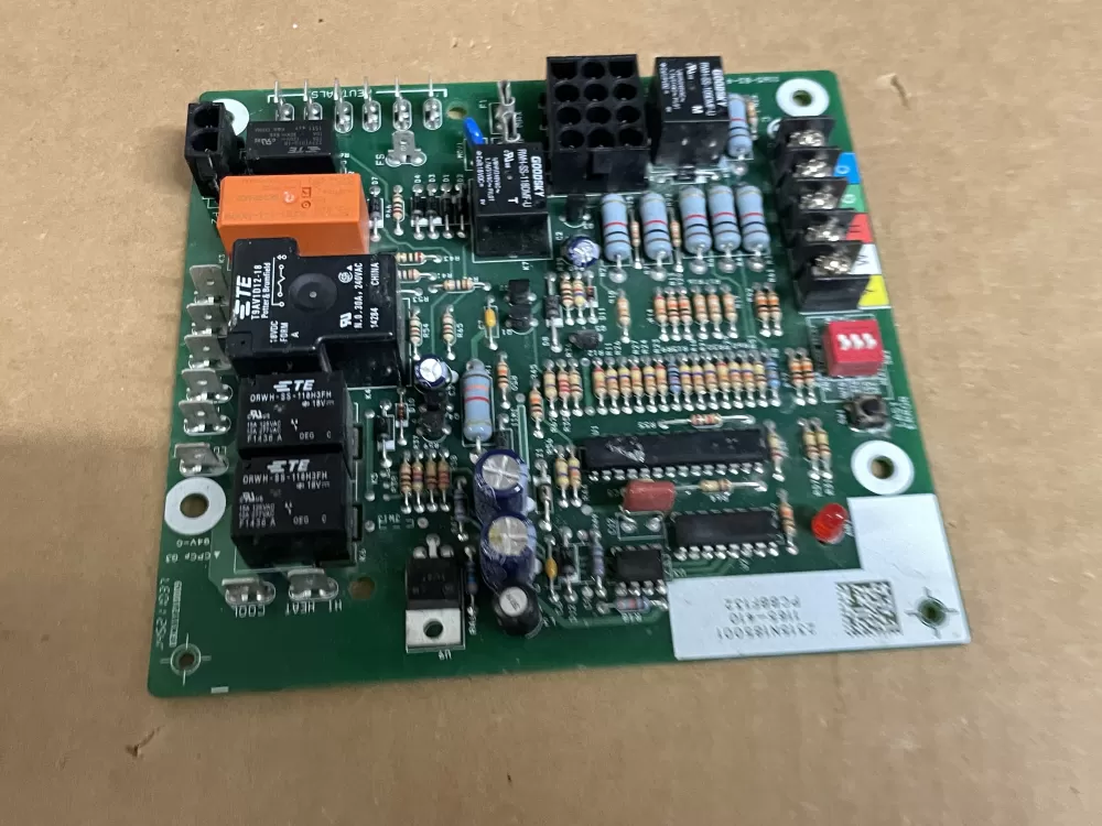 Goodman  Amana PCBBF132 1165-410 1165-410 Furnace Circuit Board